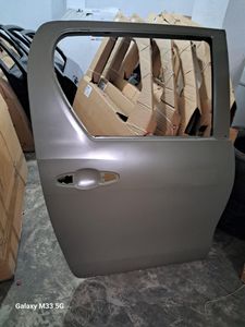 Toyota Hilux Revo Side Door Panal L R Front Reya for Sale