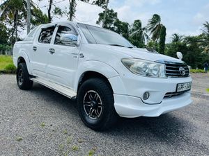 Toyota Hilux Vigo Japan 2009 for Sale
