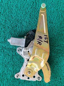 Toyota IST Rear Door Winder for Sale