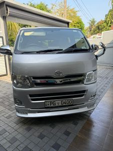 Toyota KDH GL 2012 for Sale