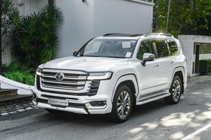 Toyota Land Cruiser LC300 ZX 2026 for Sale