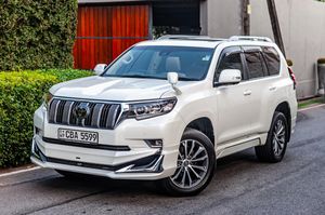 Toyota Land Cruiser Prado Facelift-Agent Impor 2017 for Sale