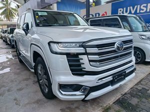 Toyota Land Cruiser Prado LC 300 2025 for Sale