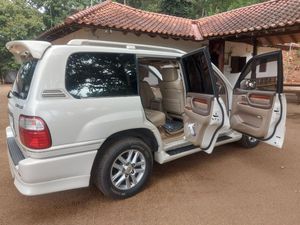 Toyota Land Cruiser Sahara 2000 for Sale