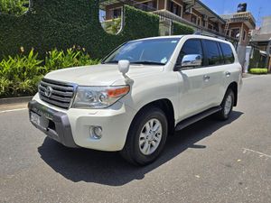 Toyota Land Cruiser Sahara Diesel V8 2017 for Sale