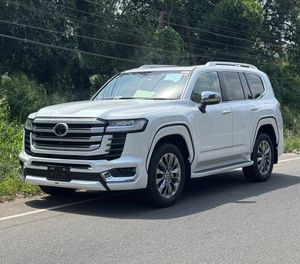 Toyota Land Cruiser Sahara LC 300 2025 for Sale