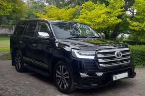 Toyota Land Cruiser Sahara LC 300 Facelift 2008 for Sale