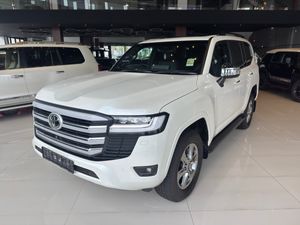 Toyota Land Cruiser Sahara LC300 2024 for Sale