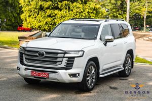 Toyota Land Cruiser Sahara LC300 ZX 2024 for Sale
