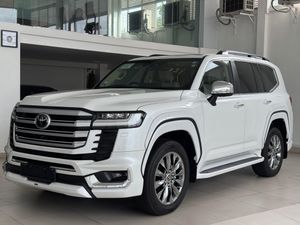 Toyota Land Cruiser Sahara LC300 ZX Full spec 2024 for Sale