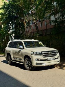 Toyota Land Cruiser Sahara V8 ZX Petrol 2015 for Sale