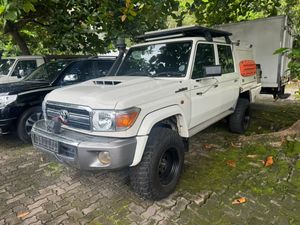 Toyota Land Cruiser Sahara VDJ 79 GXL V8 2018 for Sale