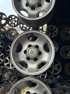 Toyota Prado Alloy wheel set 15” for Sale