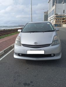 Toyota Prius 2nd Generation 2010 for Sale