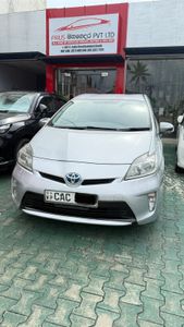 Toyota Prius 3rd Gen S-Limited 2013 for Sale