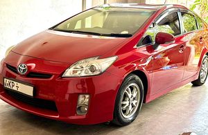 Toyota Prius 3rd Generation 2010 for Sale