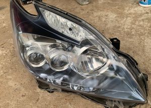 Toyota prius head light for Sale
