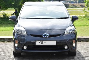 Toyota Prius Highest Spec 2013 for Sale