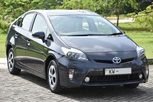 Toyota Prius Highest Spec 2013 for Sale