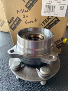 Toyota Prius Nhw20 Front Hub (koyo Japan) for Sale