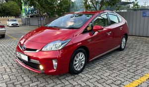 Toyota Prius Plug-in Hybrid 2014 for Sale
