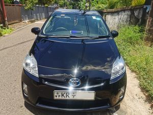 Toyota Prius S Grade 2011 for Sale