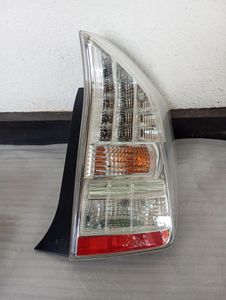 Toyota Prius w 30 tail light for Sale