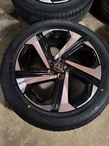 Toyota Raize Alloy Wheels & Tyres 195/60R/17 for Sale