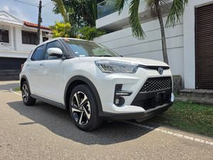 Toyota Raize Hybrid Z + BSM 2025 for Sale