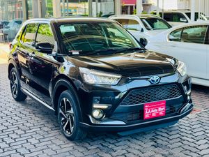 Toyota Raize Z Apple CarPlay B/NW 2025 for Sale