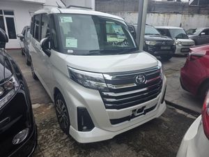 Toyota Roomy Custom G Grade 2025 for Sale