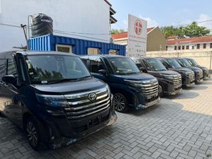 Toyota Roomy Custom G / GT 2023 for Sale