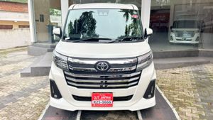 Toyota Roomy CUSTOM GT TURBO 2025 for Sale