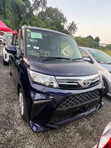 Toyota Roomy G Grade 2025 for Sale