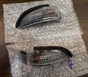 Toyota Side Mirror Winker Light (Indicator) for Sale