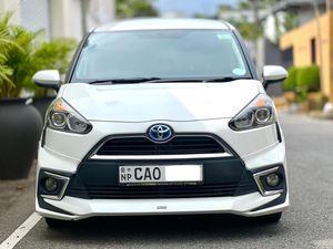 Toyota Sienta 7 Seater Full Option 2015 for Sale