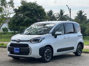 Toyota Sienta 7 Seater Hybrid 2024 for Sale