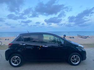 Toyota Vitz 2012 for Sale