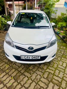 Toyota Vitz 2013 for Sale