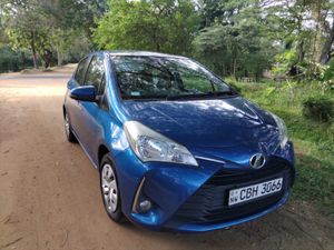Toyota Vitz 2017 for Sale