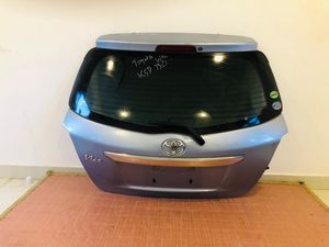 Toyota Vitz KSP130 Dicky Door Complete for Sale
