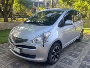Toyota Vitz Ractis 2010 for Sale