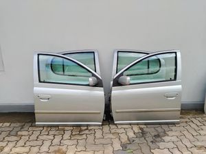 Toyota Vitz SCP10 Doors and Parts for Sale