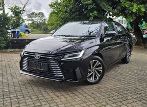 Toyota Yaris Ativ Premium LuxaryBlack 2025 for Sale