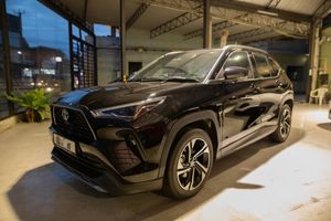 Toyota Yaris Cross Premium 2025 for Sale