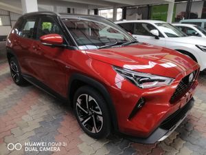 Toyota Yaris Cross Premium Luxury 2025 for Sale