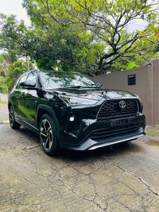 Toyota Yaris Cross Premium luxury 2025 for Sale