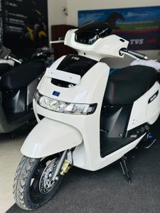 TVS iQube Electric Brand New 2025 for Sale TVS iQube Electric Brand New 2025 for Sale