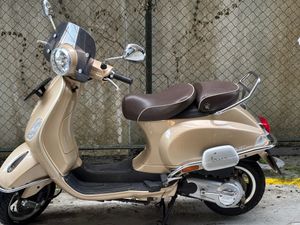 Vespa Elegante 150 VXL 2019 for Sale