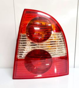 Volkswagen Passat 2001 Tail Light Rh for Sale
